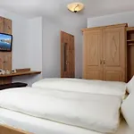 Plateau Rosa Hotel