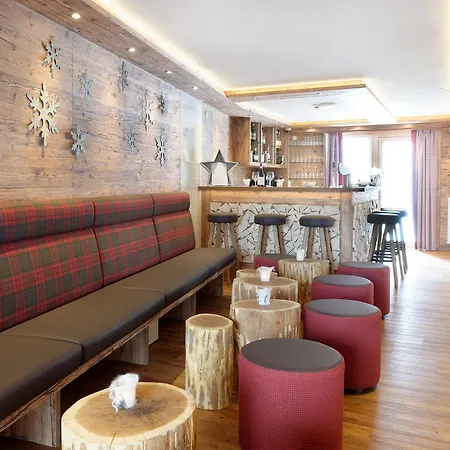 Plateau Rosa Otel
